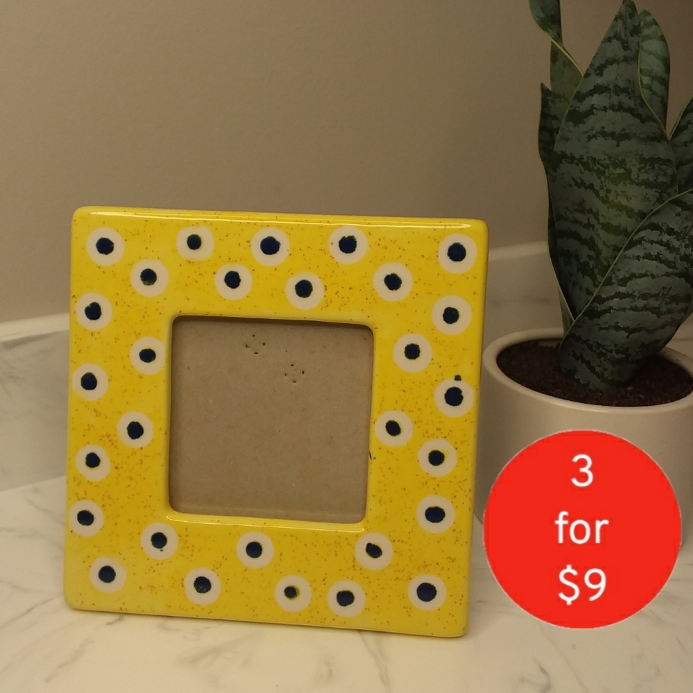 Halloween Eyeball Picture Frame